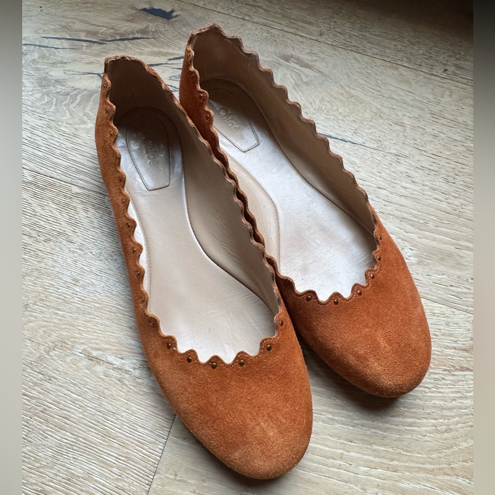 Chloe Lauren scalloped Suede ballerina flats sz 38.5 price firm!!!